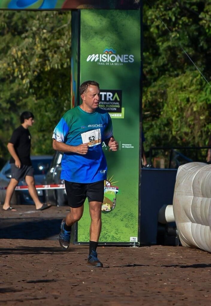 El Presidente del IPS, Dr. Lisandro Benmaor, participó de Misiones Trail de la Selva edición imagen-21