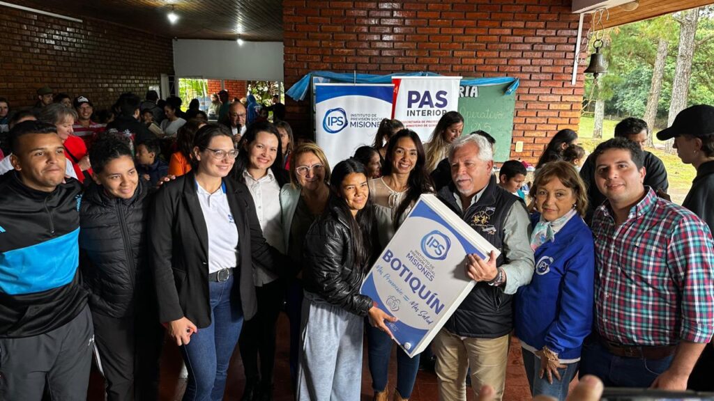 💙El equipo IPS PAS INTERIOR presente en un nuevo operativo que se realizó en Aristóbulo del Valle imagen-41