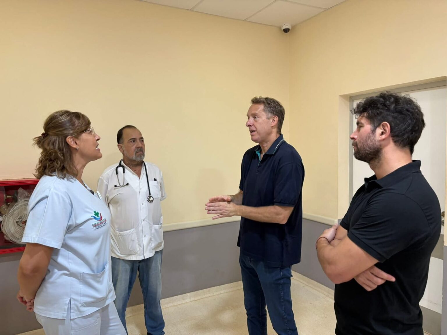 El Presidente del IPS junto al Subgerente de Delegaciones visitaron la delegación de Itaembé Guazú imagen-7