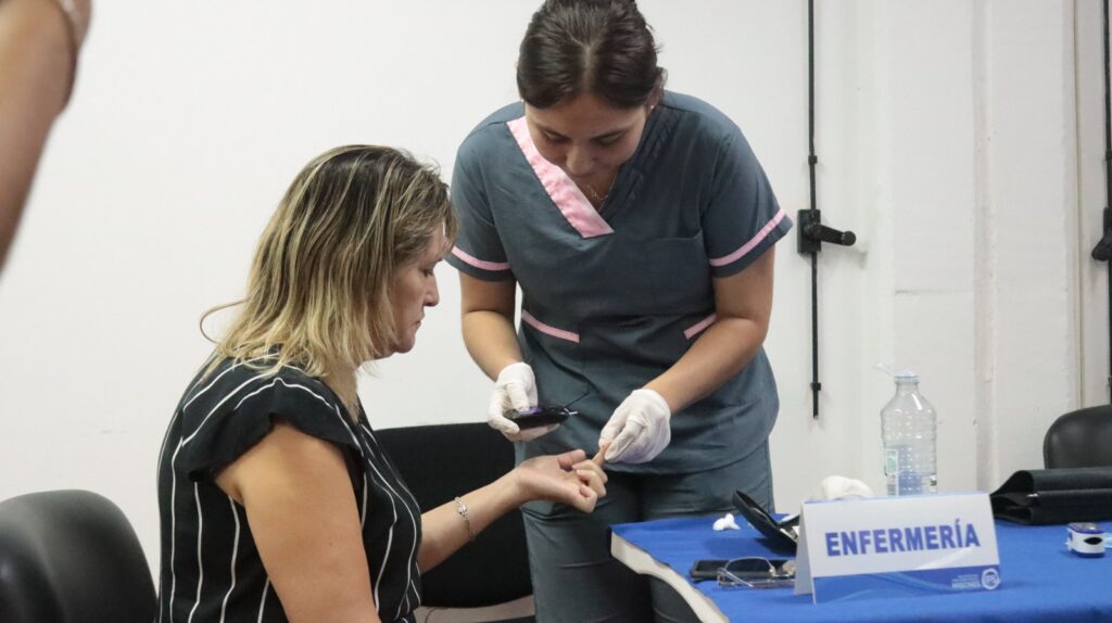 El Instituto de Previsión Social y el Ministerio de Salud Pública se unieron para llevar adelante en el Edificio de Tribunales el programa ”IPS te cui... imagen-21