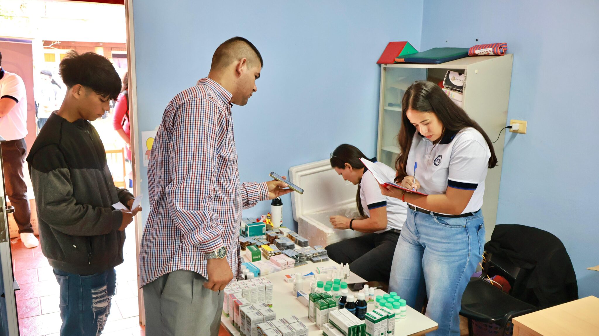 👥 El equipo PAS Interior del IPS participó de un nuevo operativo en el Centro Integral Comunitario de la localidad de Capioví 29 👥 El equipo PAS Interior del IPS participó de un nuevo operativo en el Centro Integral Comunitario de la localidad de Capioví imagen-28