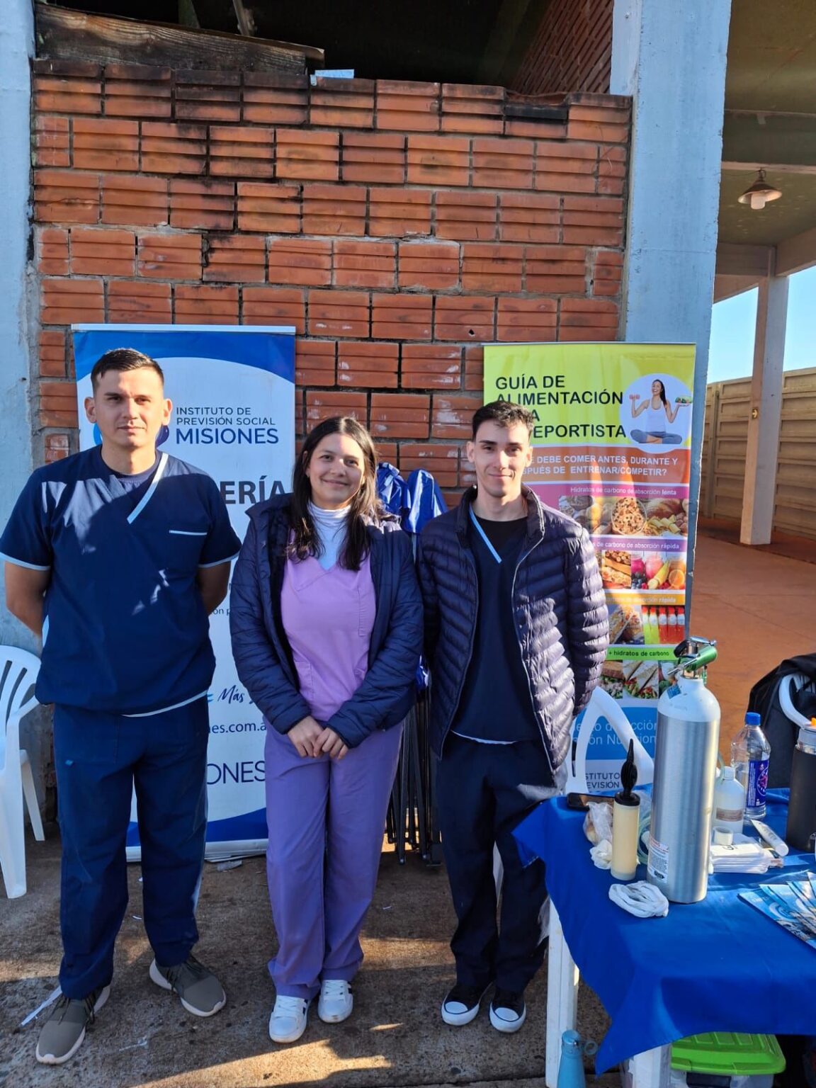 Enfermería, Kinesiología y Nutrición del IPS Misiones brindaron sus prestaciones en el Torneo URUMI 2026 🏉 imagen-24