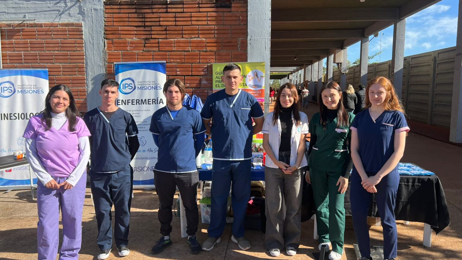 Enfermería, Kinesiología y Nutrición del IPS Misiones brindaron sus prestaciones en el Torneo URUMI 2026 🏉 imagen-12