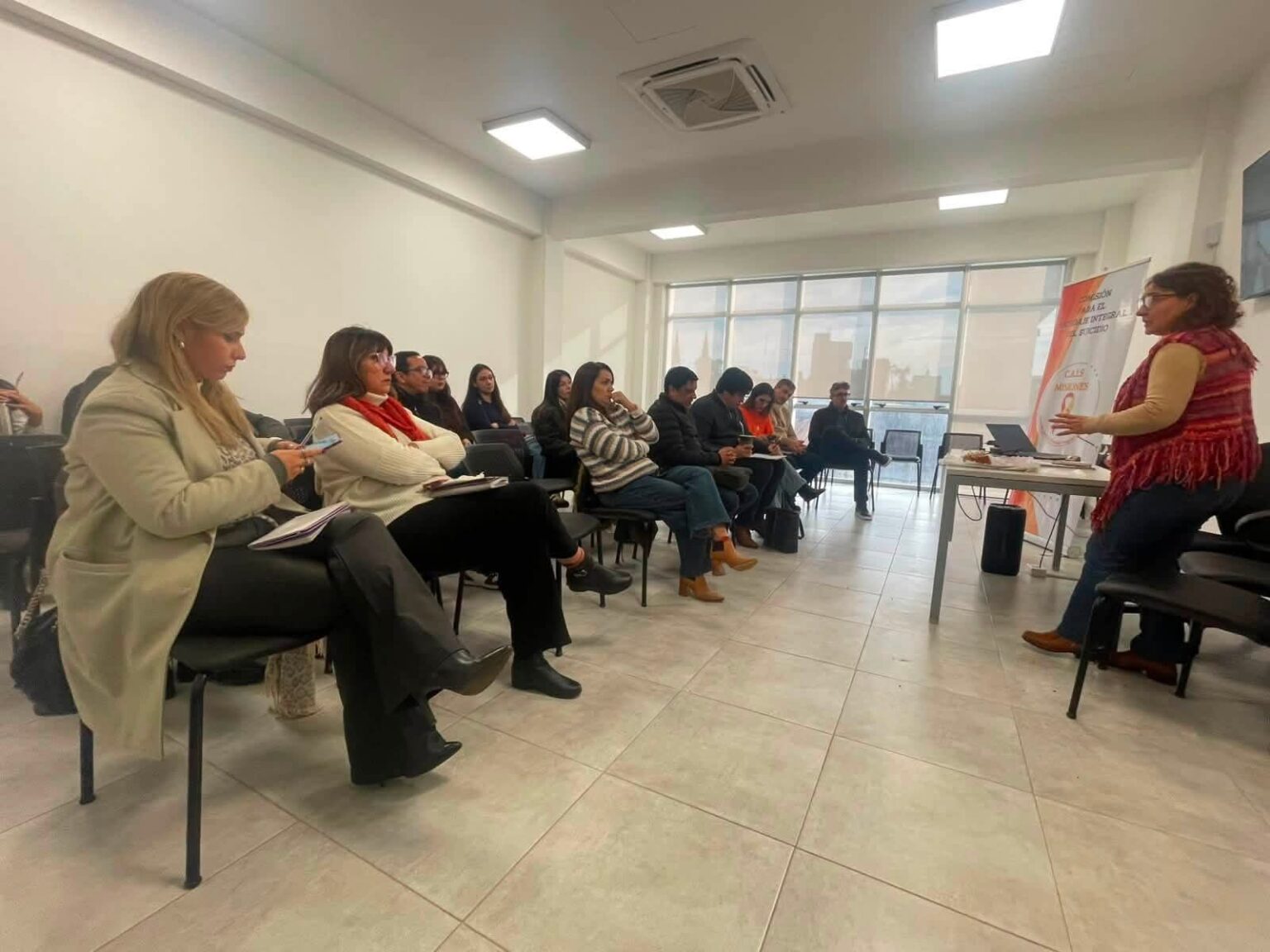 🤝🏼Trabajo en red para fortalecer la prevención del suicidio imagen-12