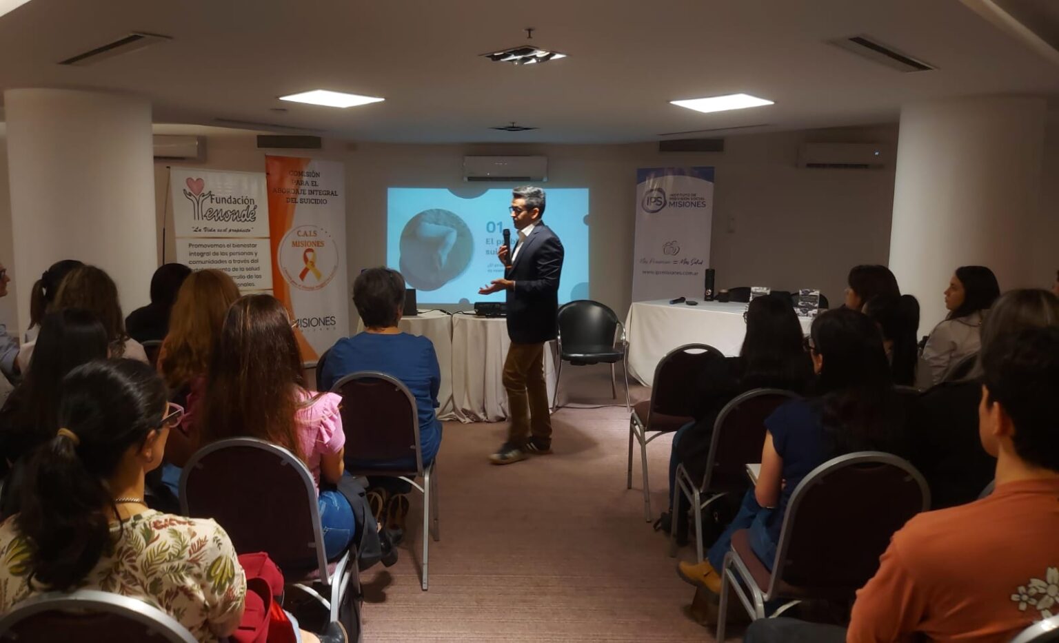 𝗖𝗢𝗡𝗗𝗨𝗖𝗧𝗔 𝗦𝗨𝗜𝗖𝗜𝗗𝗔: 𝗖𝗔𝗣𝗔𝗖𝗜𝗧𝗔𝗥𝗦𝗘 𝗣𝗔𝗥𝗔 𝗣𝗥𝗘𝗩𝗘𝗡𝗜𝗥 imagen-16